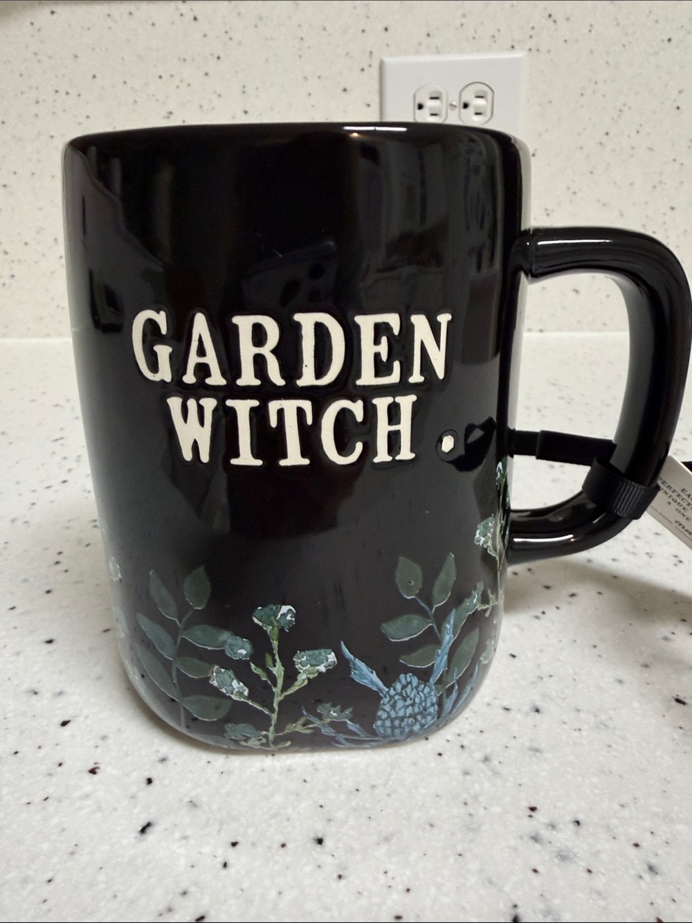 NWT.  Rae Dunn, 24oz., ceramic mug.